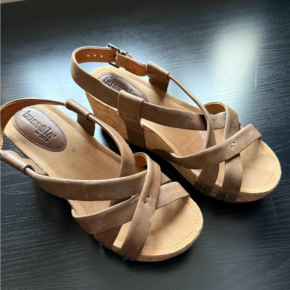 Bussola Tan Leather Cork Wedge Sandals | Size 7 | Like New - Picture 3 of 7